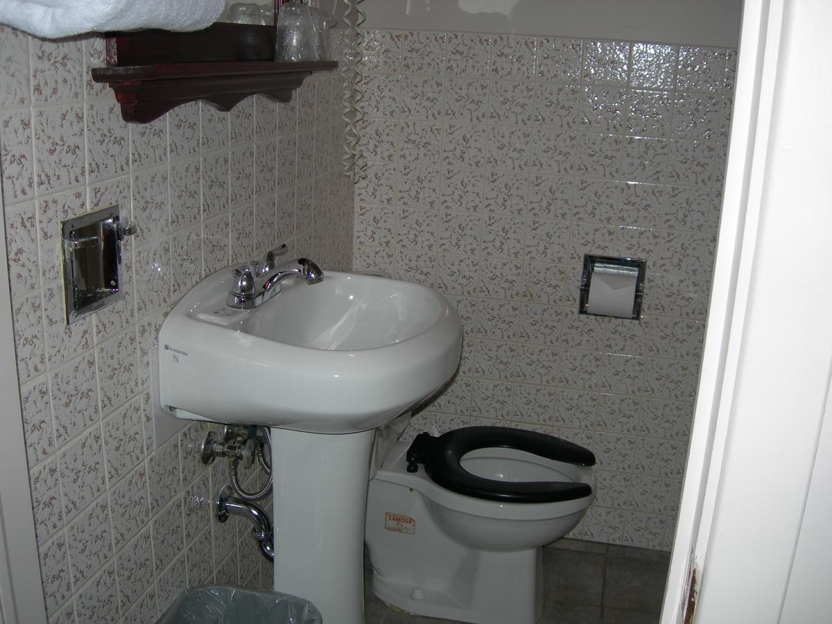 Hotel Motel Arnold Woburn Εξωτερικό φωτογραφία